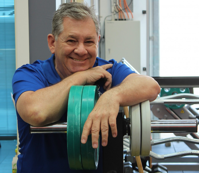 Man with barbell.png